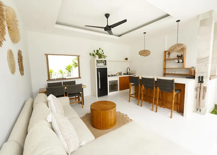 Adara * Uluwatu